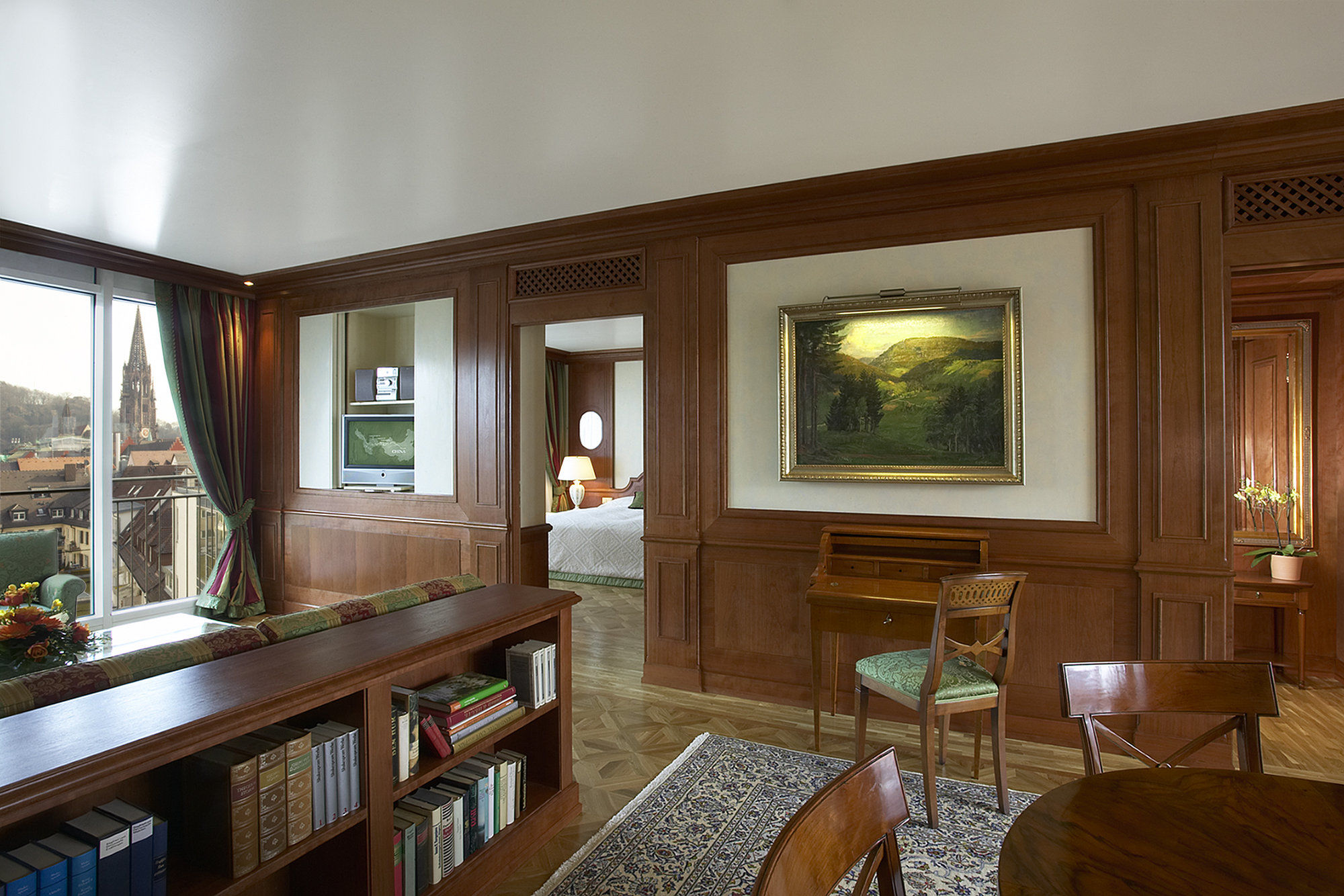 コロンビ ホテル フライブルク 部屋 写真 A suite at the Hotel de Crillon